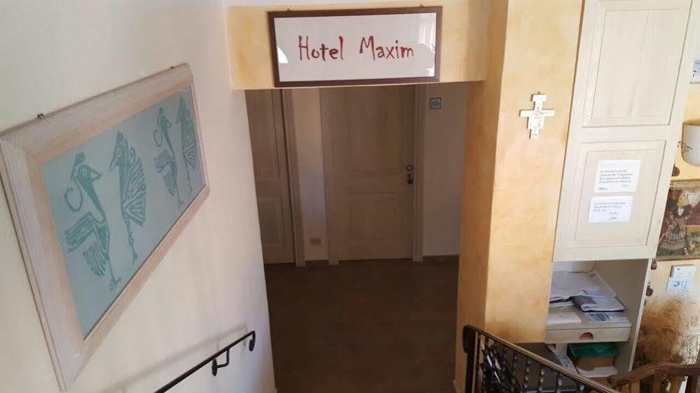Hotel Maxim 3*